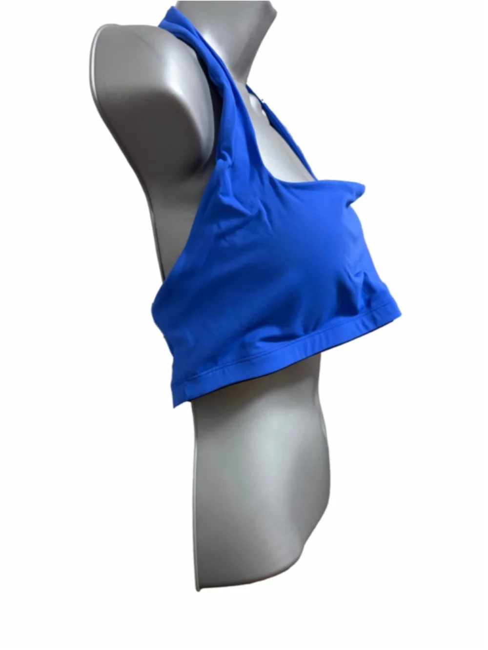 NWT Halter Sports Bra with removable pads in XL